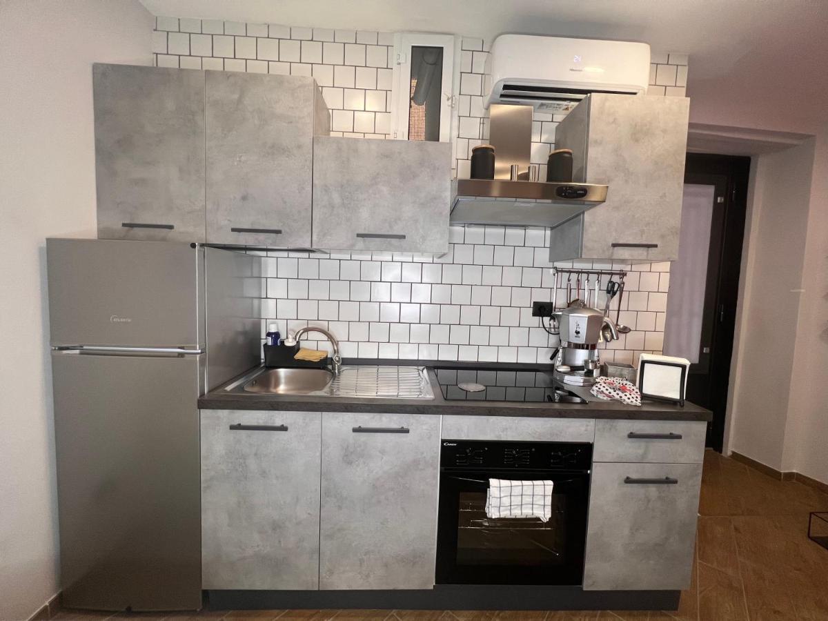 Doremi Apt Наполи Екстериор снимка